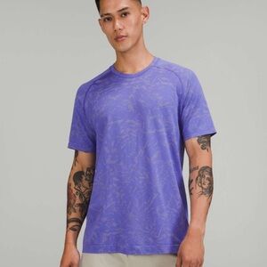 Lululemon Metal Vent Tech Short Sleeve Shirt 2.0
Block Floral Prosecco